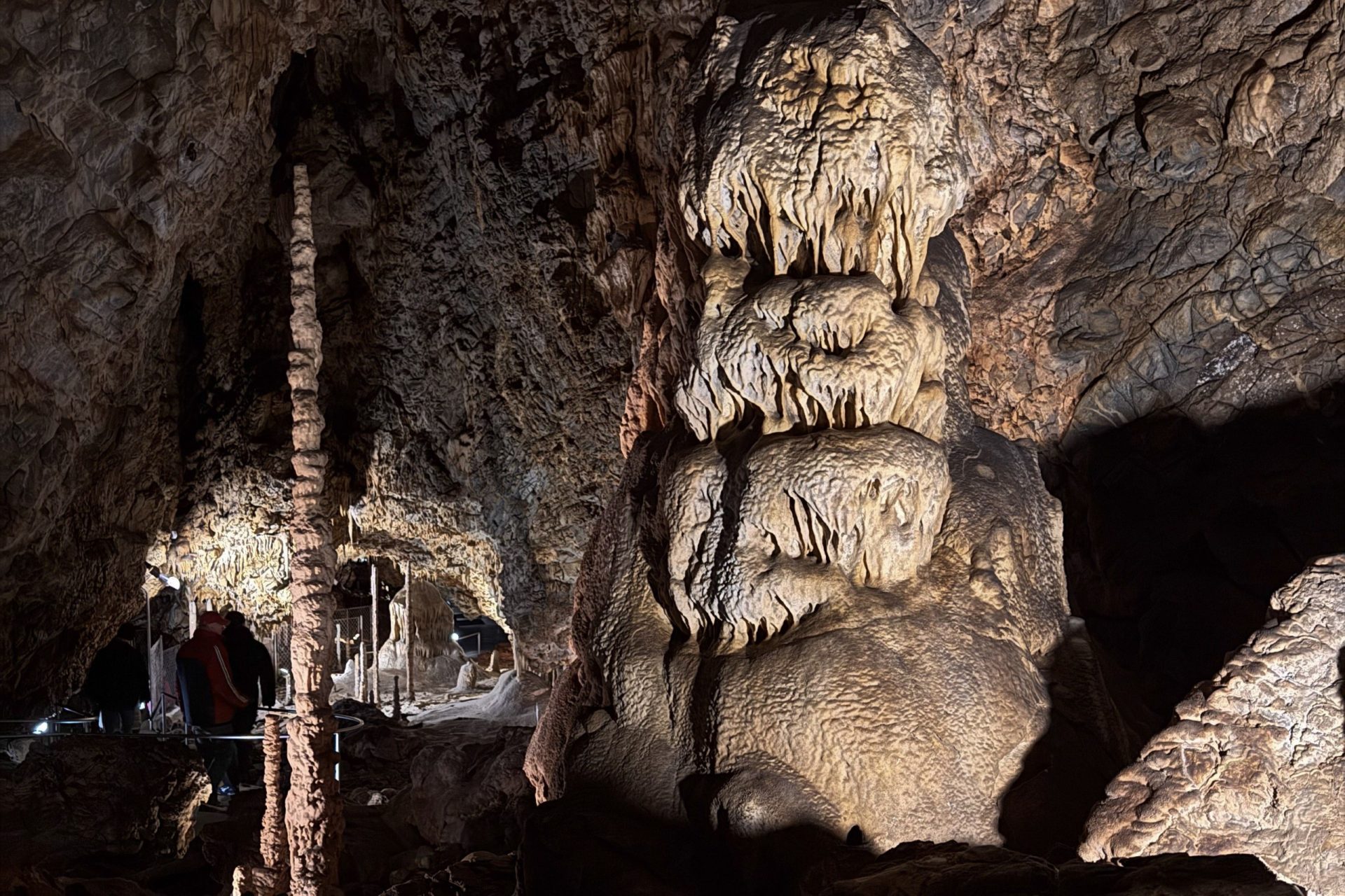 23HMS-E51-Hike in Moravský kras-2-web