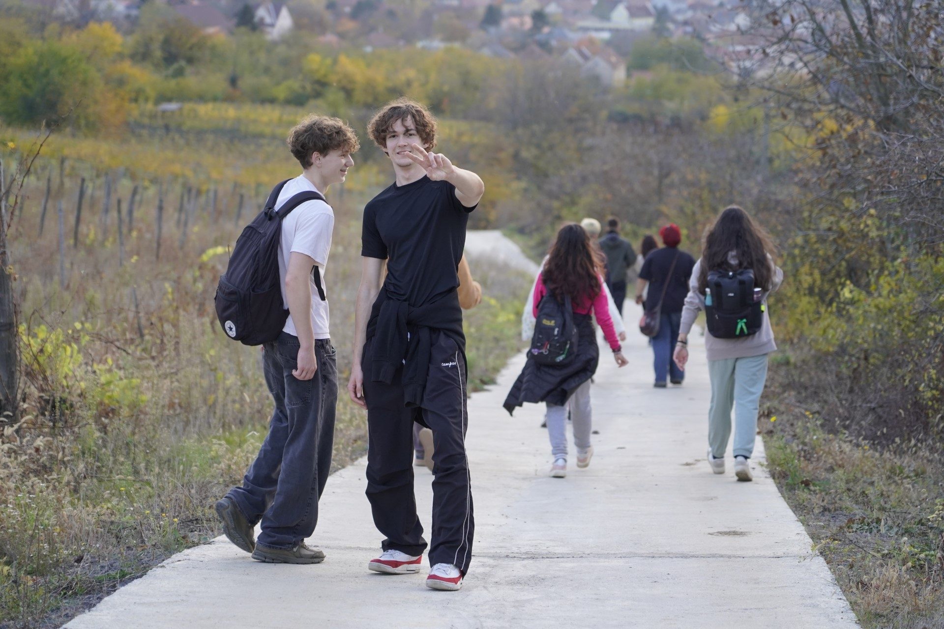 25CZ-A2-BloomingConnections-_ACC1956-web