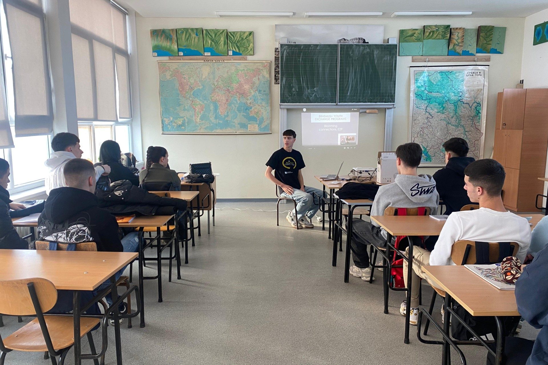 25CZ-A2-RS-GimnazijaJezdimirLovic-AndrejTandir-2