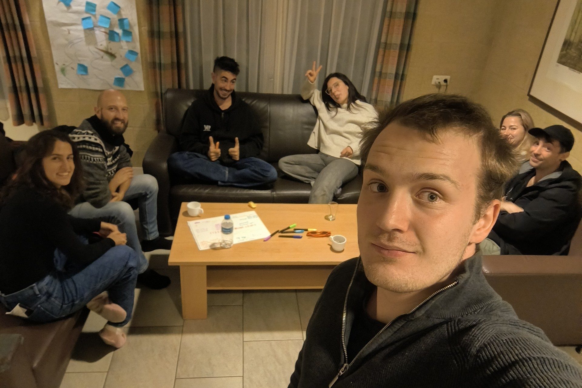 25CZ-A2-SK-Commonroomofthedorm-PeterVyparina3