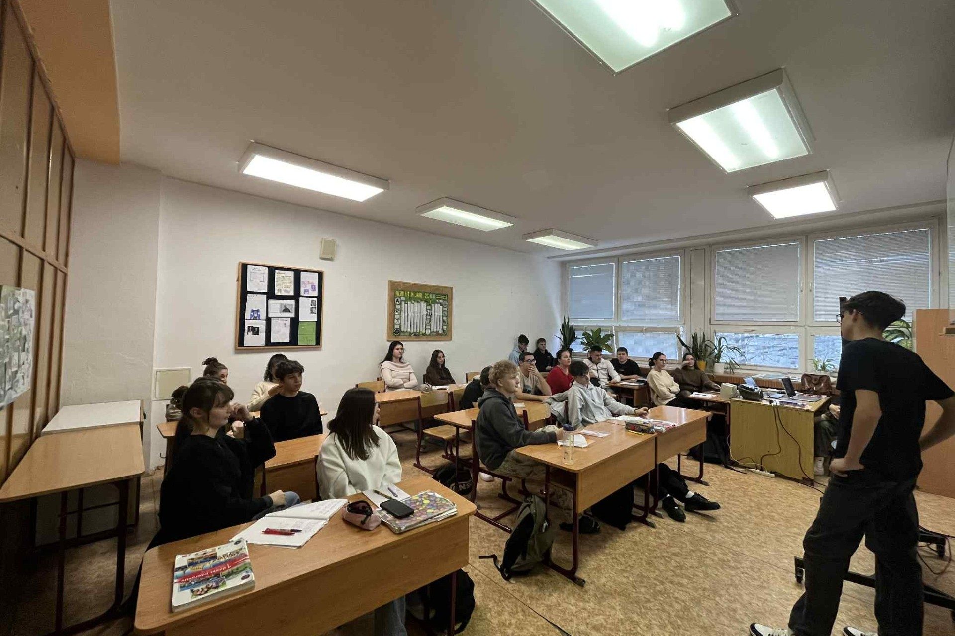 25CZ-A2-SK-GymnaziumKralovskyChlmec-NicolasSzucs1