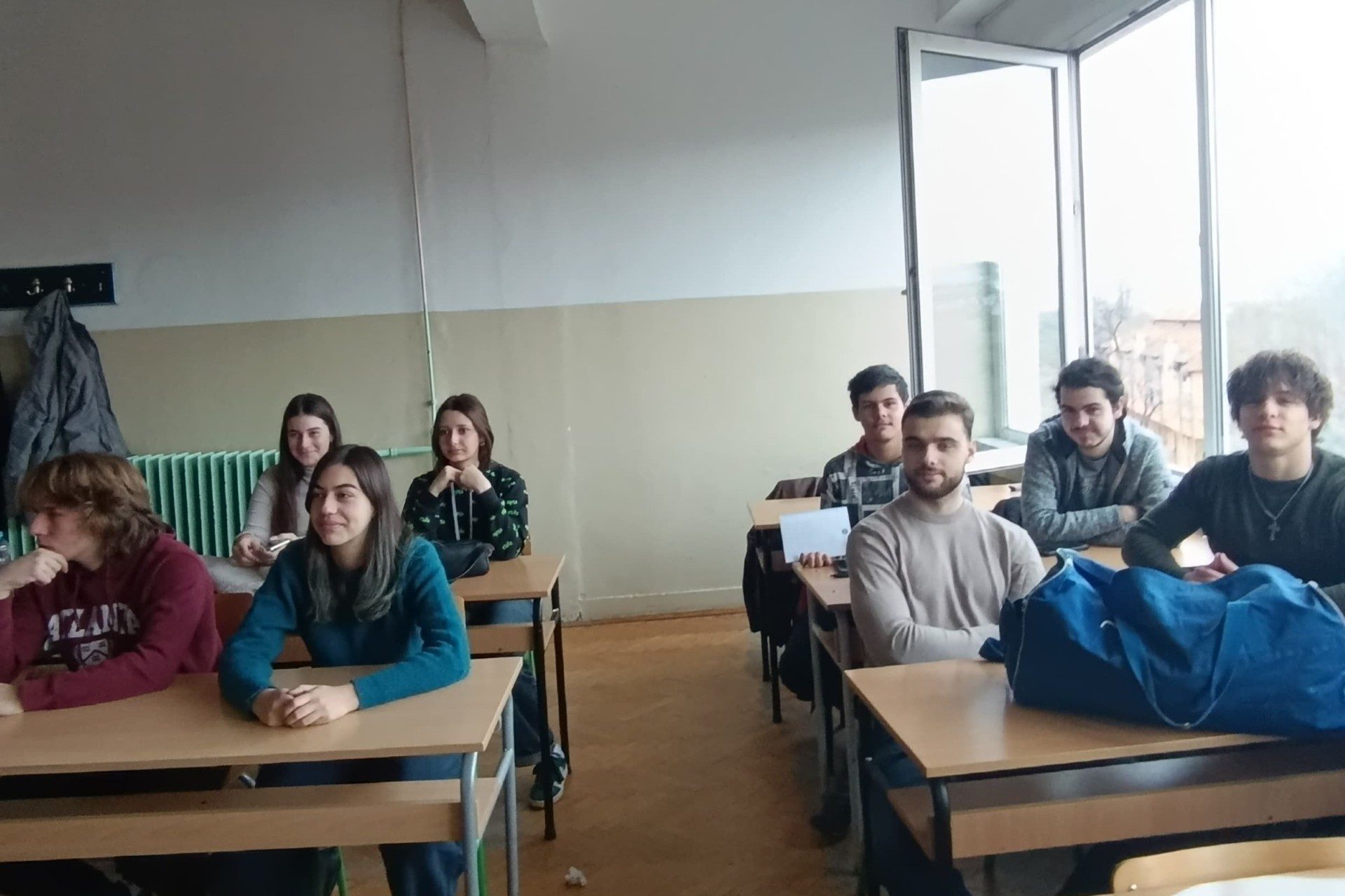 25CZ-A2-SR-GymnasiumSvetozarMarkovic-TadijaDjokic-1