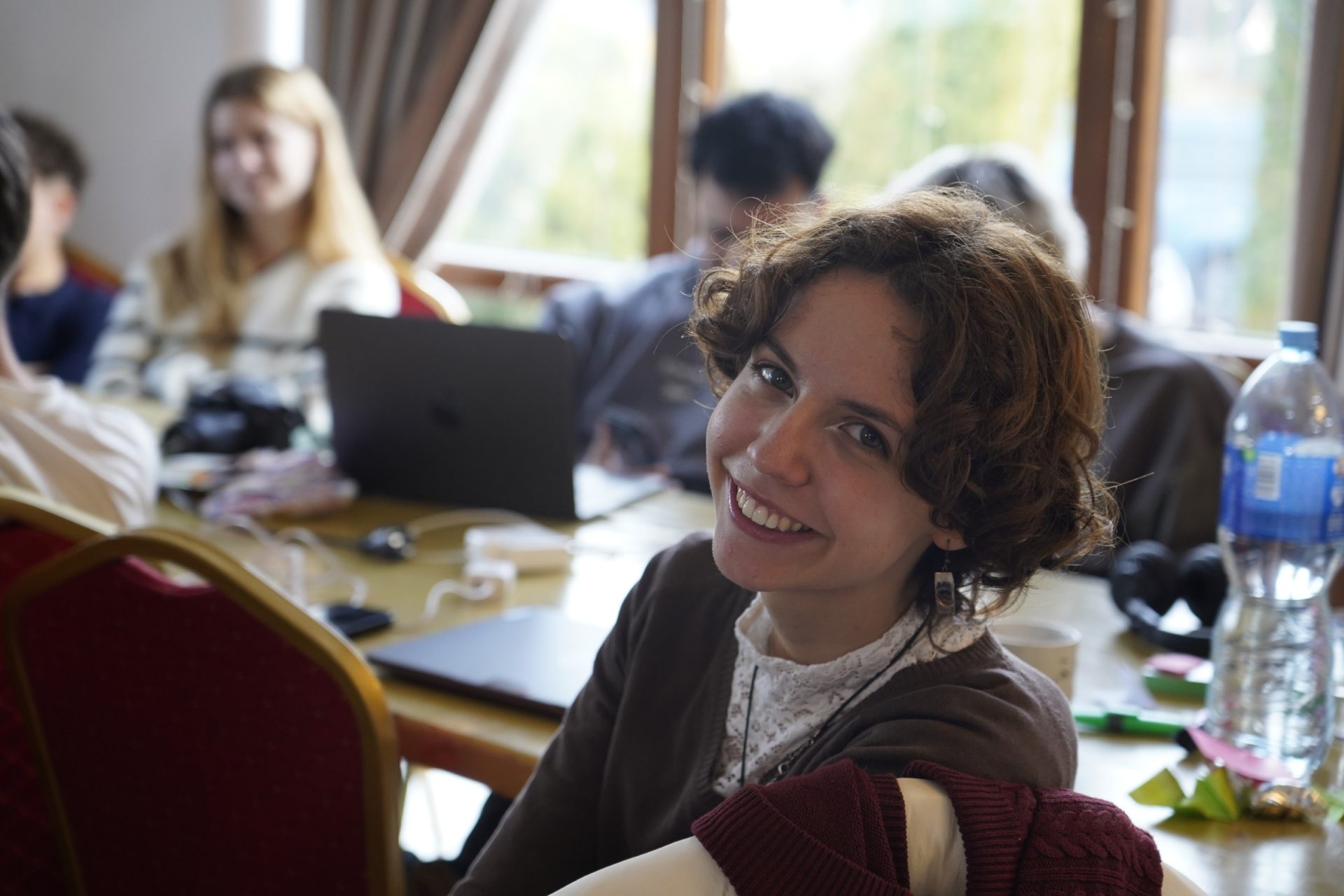 25LT-A2-PluggedIn-Photo-_ACC3130-web